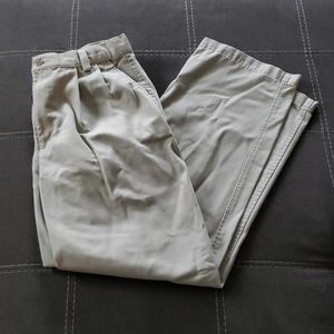 Mens khaki Dockers sz 30 x 30